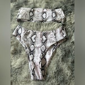 NWT Snakeskin Bandeau High Waisted Bikini Swimsuit